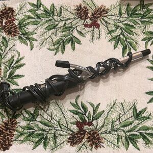 Sleek Black Curling Iron